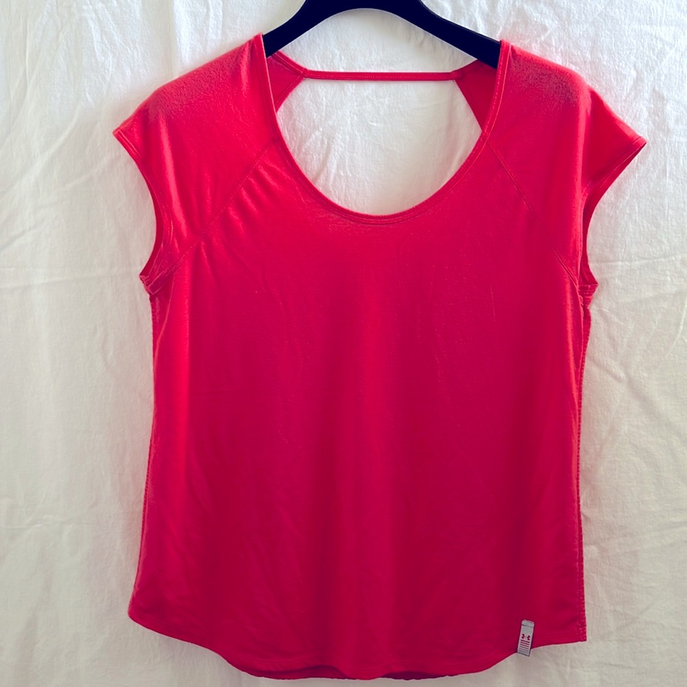 Under Armour Top